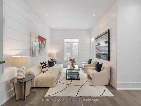 Photo 4 at 36 Kylemount Court, Patterson, Vaughan