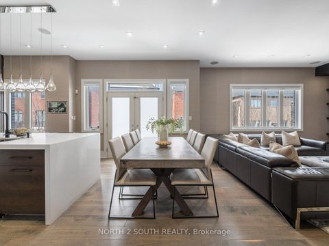 Photo 12 at 36 Kylemount Court, Patterson, Vaughan