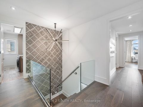 Photo 20 at 36 Kylemount Court, Patterson, Vaughan