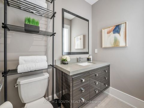 Photo 32 at 36 Kylemount Court, Patterson, Vaughan