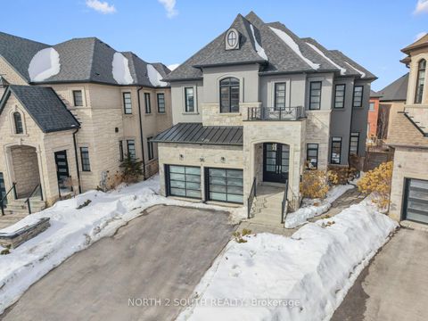 Photo 48 at 36 Kylemount Court, Patterson, Vaughan