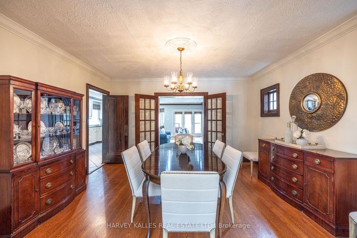 Photo 5 at 34 Tarlton Road, Forest Hill South, Toronto