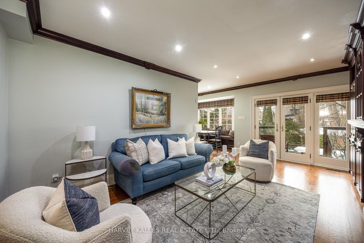 Photo 8 at 34 Tarlton Road, Forest Hill South, Toronto