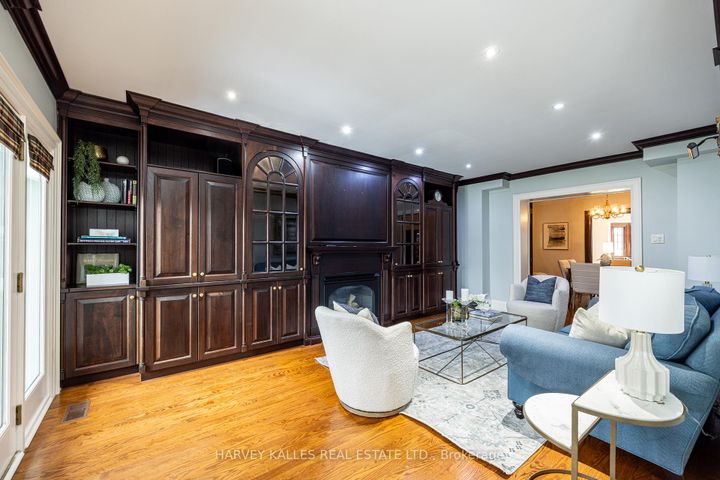 Photo 11 at 34 Tarlton Road, Forest Hill South, Toronto
