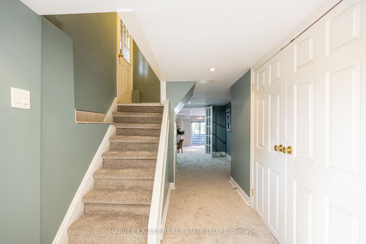 Photo 34 at 34 Tarlton Road, Forest Hill South, Toronto