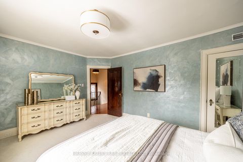 Photo 21 at 34 Tarlton Road, Forest Hill South, Toronto