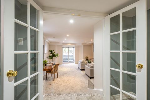 Photo 37 at 34 Tarlton Road, Forest Hill South, Toronto