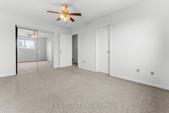 Photo 21 at 46 - 1512 Sixth Line, CP College Park, Oakville