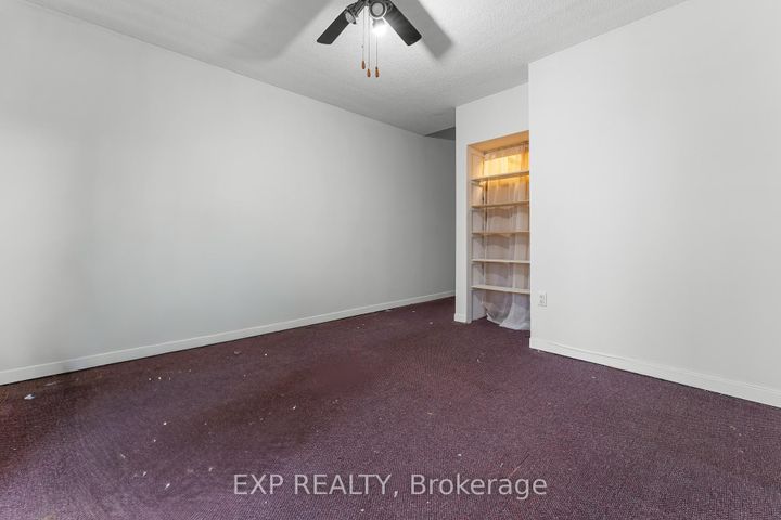 Photo 31 at 46 - 1512 Sixth Line, CP College Park, Oakville