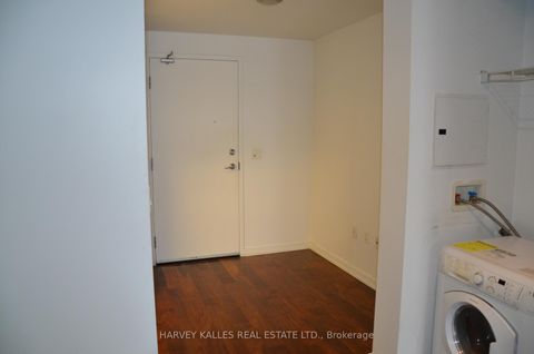 Photo 12 at 526 - 47 Lower River Street, Moss Park, Toronto