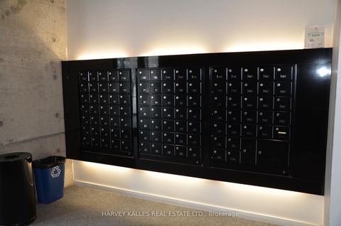 Photo 15 at 526 - 47 Lower River Street, Moss Park, Toronto