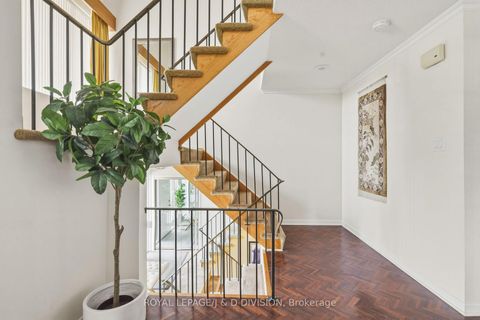 Photo 13 at 122 Cortleigh Boulevard, Lawrence Park South, Toronto