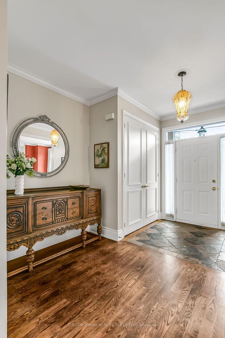 Photo 2 at 552 Melrose Avenue, Nortown, Toronto