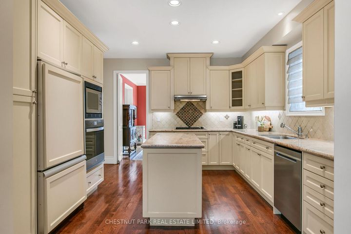 Photo 24 at 552 Melrose Avenue, Nortown, Toronto