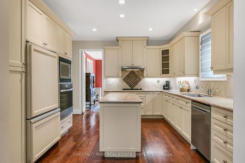 Photo 24 at 552 Melrose Avenue, Nortown, Toronto