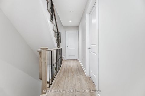 Photo 15 at 402 - 8 Drummond Street, Mimico, Toronto