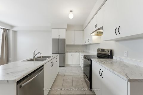 Photo 12 at 8 Tarmola Park Court, Humber Summit, Toronto
