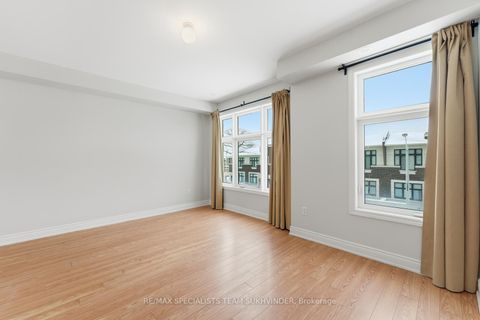 Photo 15 at 8 Tarmola Park Court, Humber Summit, Toronto