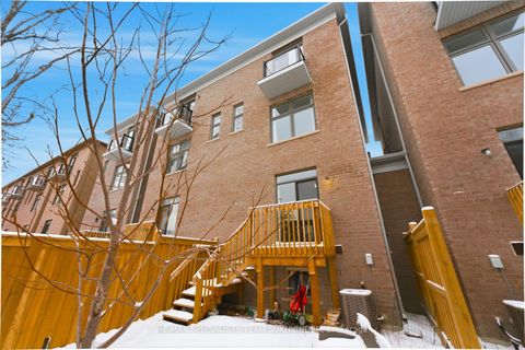 Photo 38 at 8 Tarmola Park Court, Humber Summit, Toronto