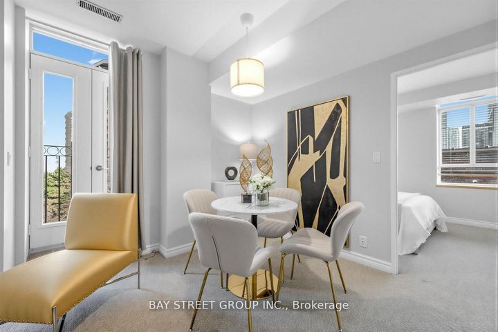 Photo 7 at 502 - 135 Maitland Street, Yonge Corridor, Toronto