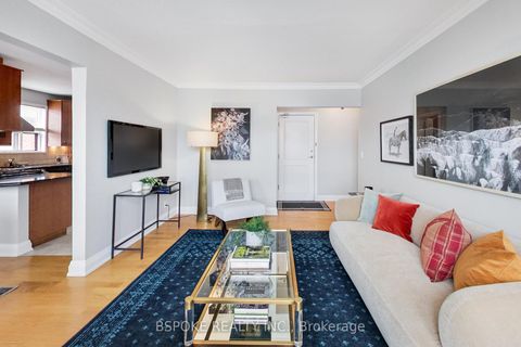 Photo 5 at 3 - 7 Warwick Avenue, Cedarvale, Toronto