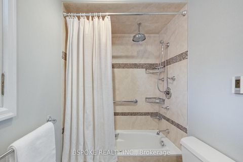 Photo 19 at 3 - 7 Warwick Avenue, Cedarvale, Toronto