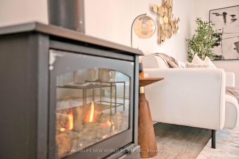 Photo 7 at 579 Lake Drive S, Keswick South, Georgina