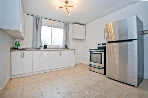 Photo 8 at 579 Lake Drive S, Keswick South, Georgina