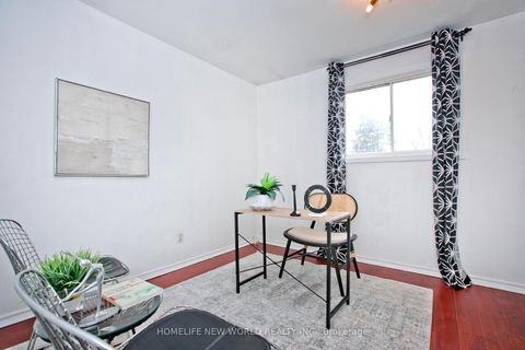 Photo 14 at 579 Lake Drive S, Keswick South, Georgina