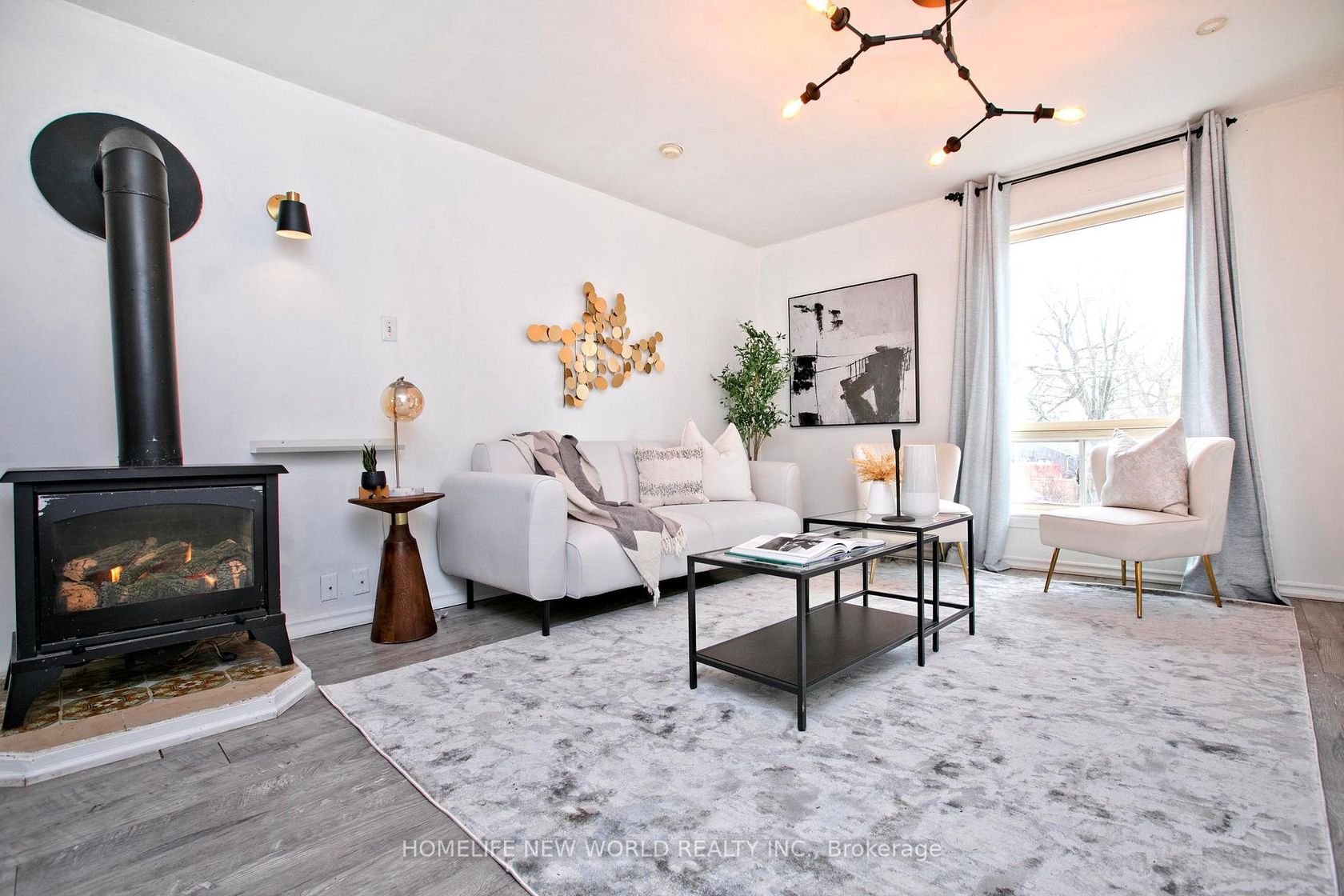 579 Lake Drive S, Keswick South, Georgina photo number 2