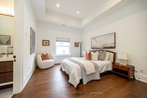 Photo 28 at 264 Cortleigh Boulevard, Lawrence Park South, Toronto