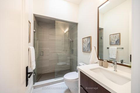 Photo 30 at 264 Cortleigh Boulevard, Lawrence Park South, Toronto