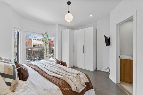 Photo 23 at 15 Yarmouth Road, Annex, Toronto