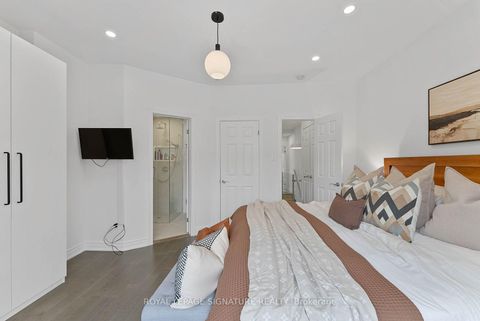 Photo 24 at 15 Yarmouth Road, Annex, Toronto