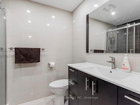 Photo 28 at 125 Kersey Crescent, North Richvale, Richmond Hill