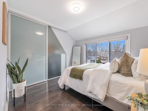 Photo 19 at 7 Weymouth Avenue, Crescent Town, Toronto