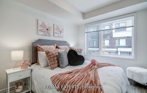 Photo 15 at 61 - 300 Alex Gardner Circle, Aurora Village, Aurora