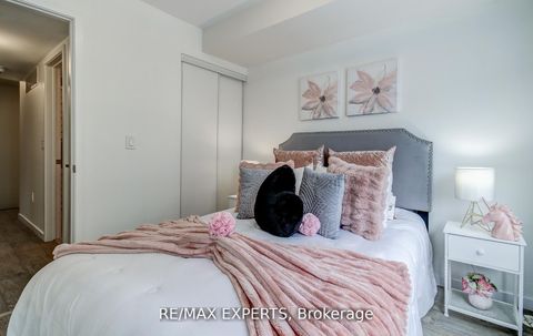 Photo 16 at 61 - 300 Alex Gardner Circle, Aurora Village, Aurora