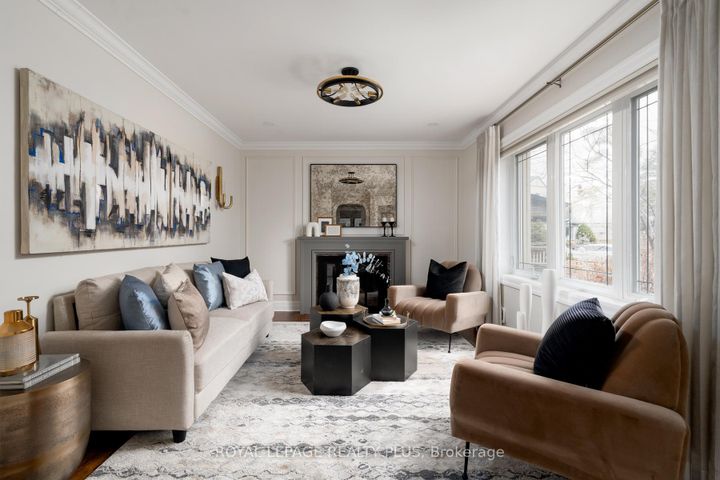 Photo 3 at 2184 Guthrie Lane, Lakeview, Mississauga