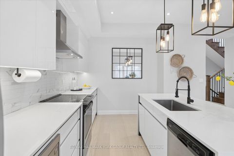 Photo 8 at 220 Pine Beach Drive, Keswick South, Georgina