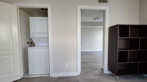 Photo 7 at 902 - 60 Town Centre Court, Bendale, Toronto