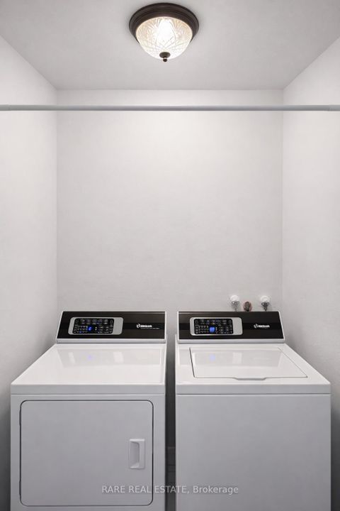 Photo 15 at Unit #104 - 19 Four Winds Drive, York University Heights, Toronto