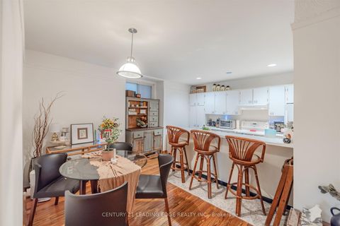 Photo 13 at 9 Balmy Avenue, The Beaches, Toronto