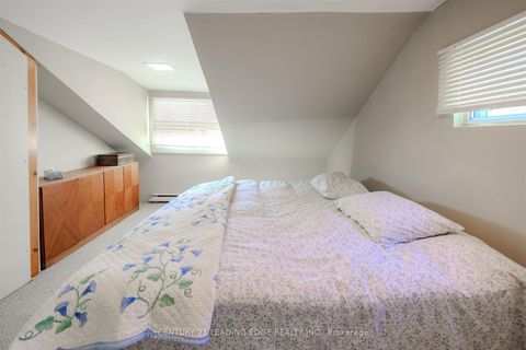 Photo 38 at 9 Balmy Avenue, The Beaches, Toronto