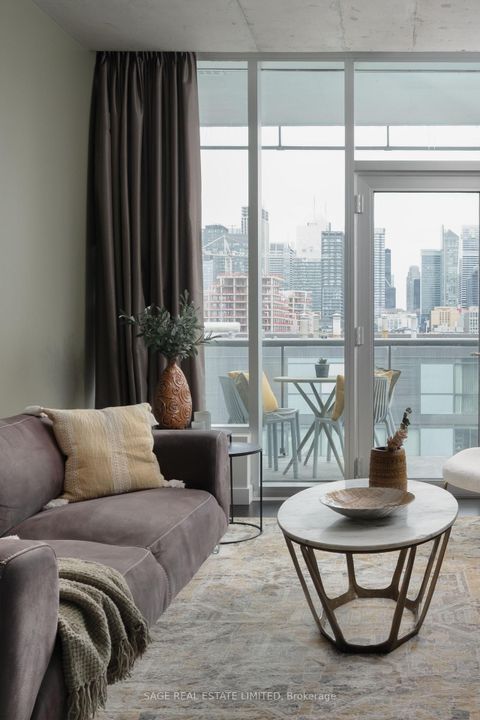 Photo 5 at 1301 - 552 Wellington Street W, Waterfront Communities C1, Toronto