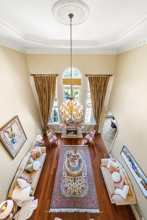 Photo 12 at 16 DEW DROP Court, Rural Vaughan, Vaughan