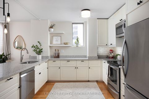 Photo 4 at 505 - 95 Lombard Street, Yonge Corridor, Toronto