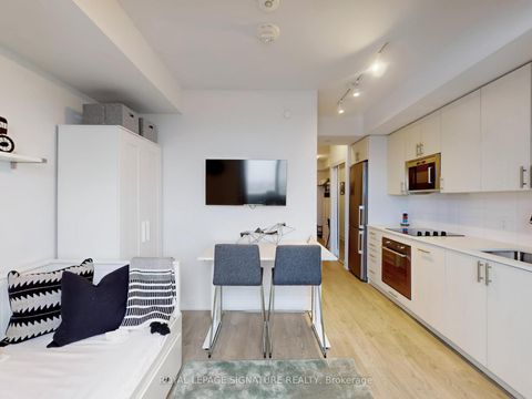 Photo 12 at 1103 - 2550 Simcoe Street N, Windfields, Oshawa