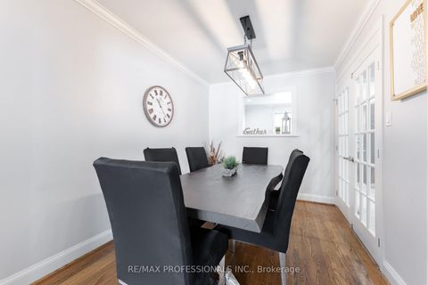 Photo 10 at 745 Glengrove Avenue W, Glen Park, Toronto