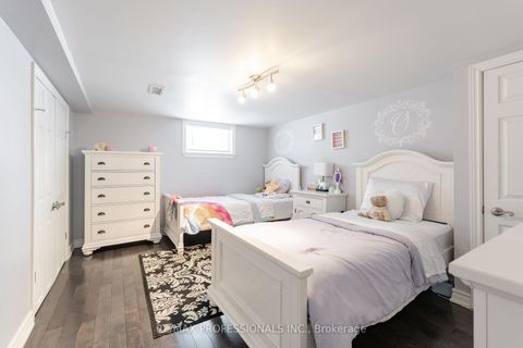 Photo 19 at 745 Glengrove Avenue W, Glen Park, Toronto